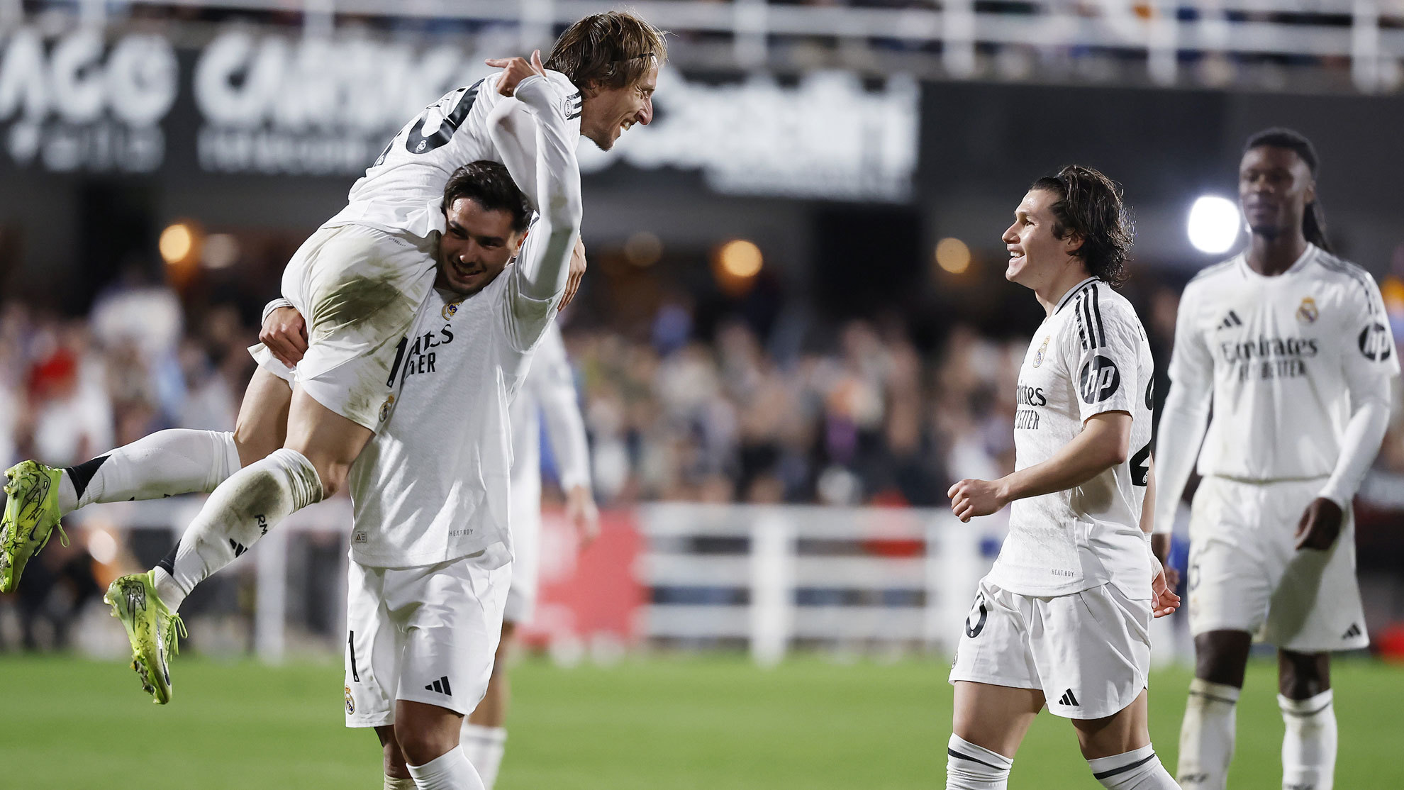 顶级的足球 顶级的足球